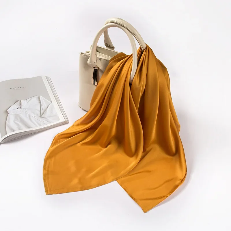 Écharpe en satin pour femmes 7 - Scarf Silk Square avis et prix