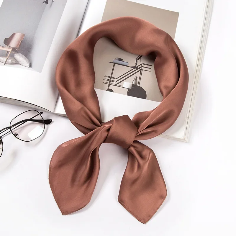 Écharpe en satin pour femmes 7 - Scarf Silk Square avis et prix