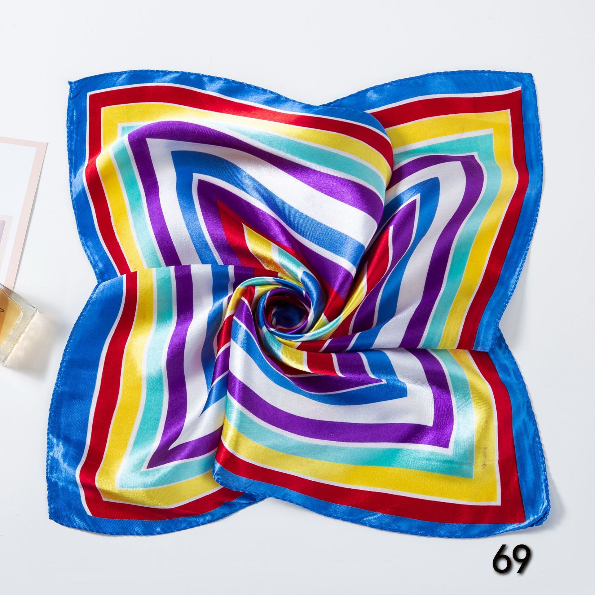 Écharpe carrée imprimée pour f - Scarf Silk Square avis et prix